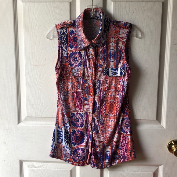 BCBG Tops - BCBG blouse